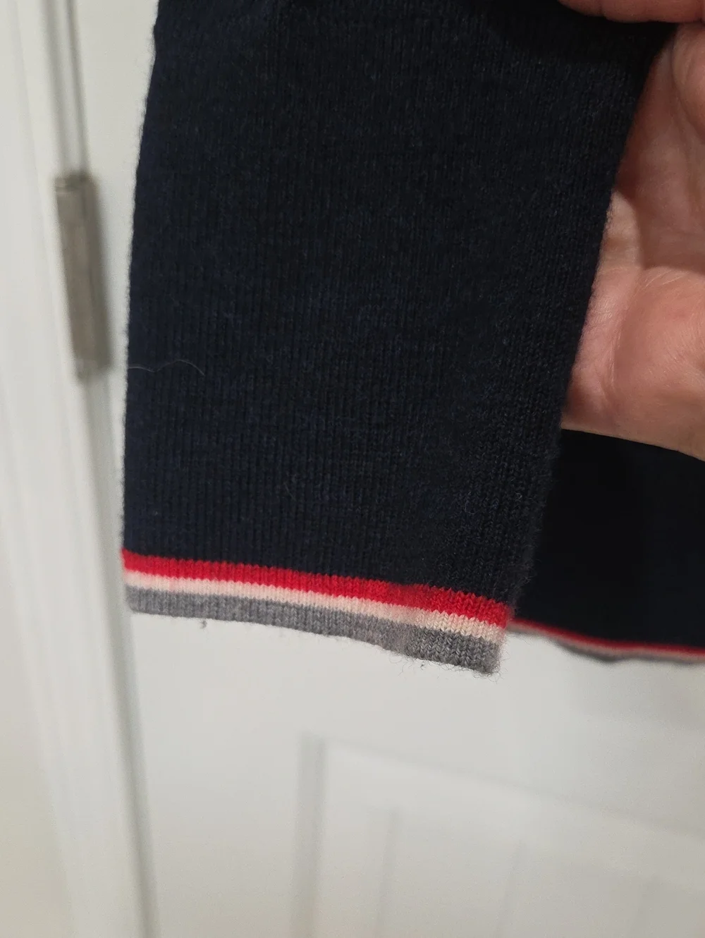 Banana Republic Washable Merino Wool Crew Neck Sweater Navy Blue Stripe Medium M
